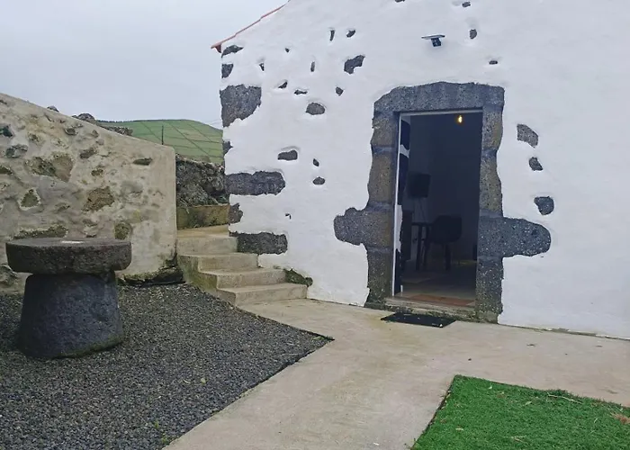 Casa Do Massa * Santa Cruz da Graciosa